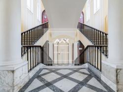 4-к квартира, Добролюбова проспект, 19 за 51 000 тыс.р.