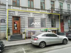 Торг.помещение, Караванная ул., 24 за 400 000 р./мес.