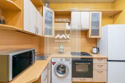 3-к квартира, Большеохтинский проспект, 33 за 16 499 тыс.р.