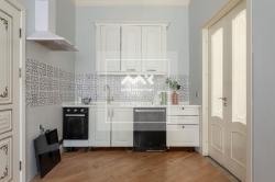 5-к квартира, Фурштатская ул., 2/12 за 43 000 тыс.р.