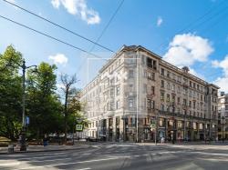 5-к квартира, Большой П.С. проспект, 70-72А за 49 500 тыс.р.