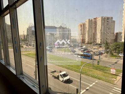 Помещение, Испытателей проспект, 35 за 1 100 000