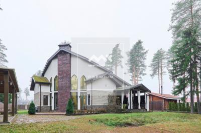 Дом, Гранит тер. ДНП, Редутная ул., 1 за 90 002