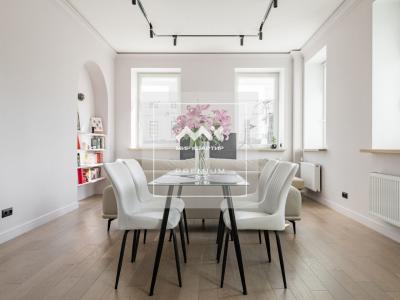 2-к квартира, Добролюбова проспект, 27 за 40 002 тыс.р.