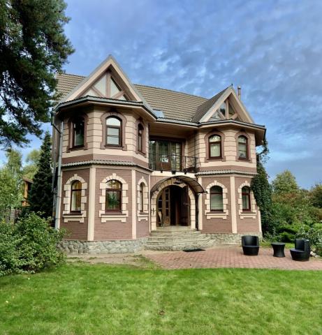 Сестрорецк г., Гагаринская ул., д 25