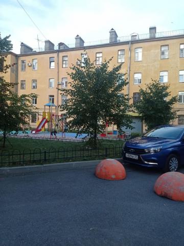 Офицерский пер., д 8