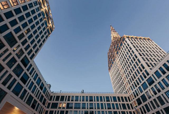 Челюскина ул., д 8