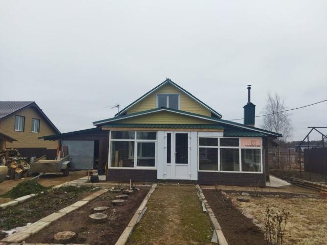 Малое Коновалово дер., Центральная ул., д 17г