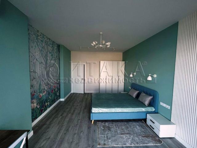 пр-кт. Тореза, 118