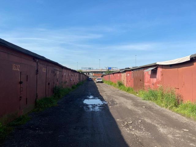 Софийская ул., д 92