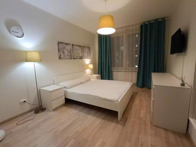 Кременчугская ул., 21к3