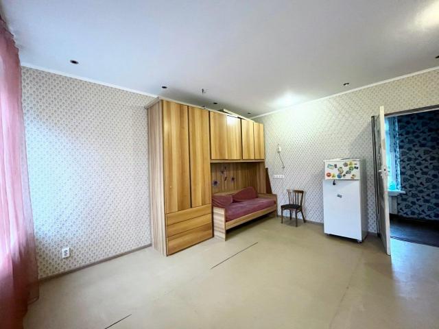 Октябрьская наб., д 90