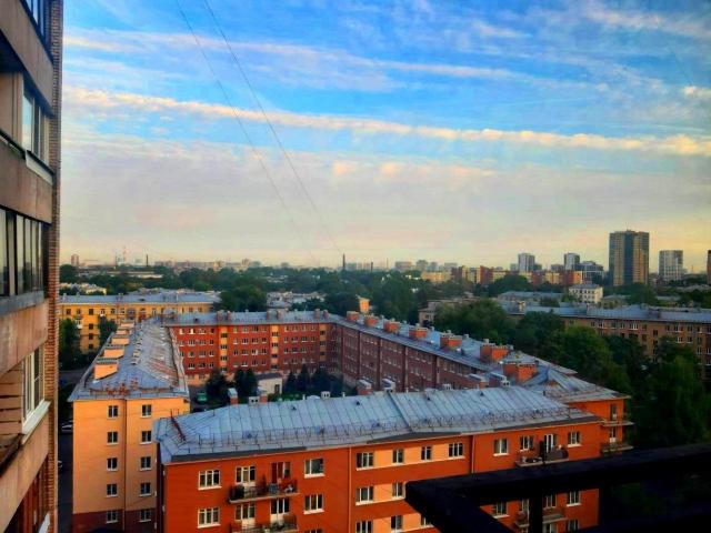 Ткачей ул., д 70