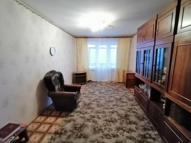 Кировск г., Горького ул., д 8