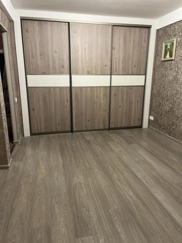 Краснопутиловская ул., 82