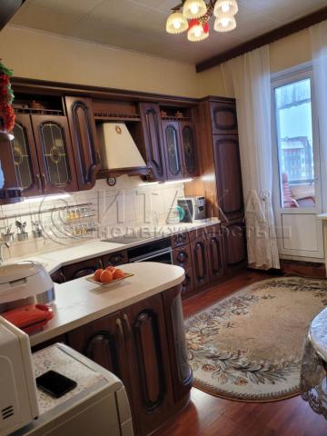 г. Гатчина, ул. Рощинская, 1а