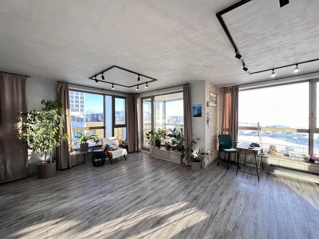 Челюскина ул., д 8