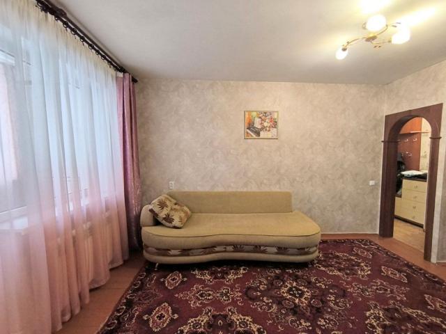 Рощино пос., Советская ул., д 25