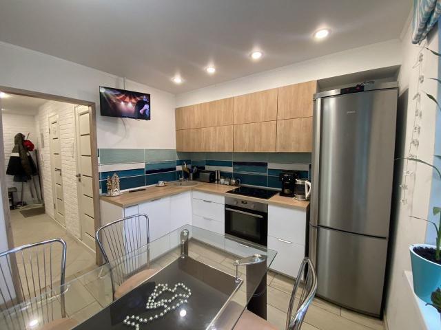 Стрельна г., Львовская ул., д 21