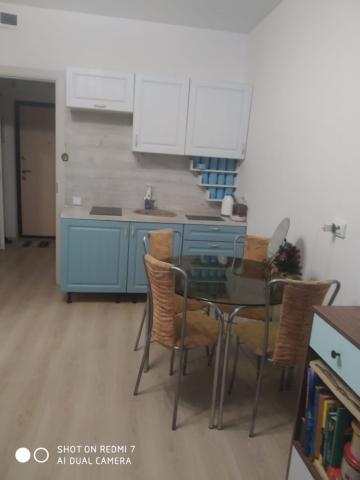 Парашютная ул., д 42