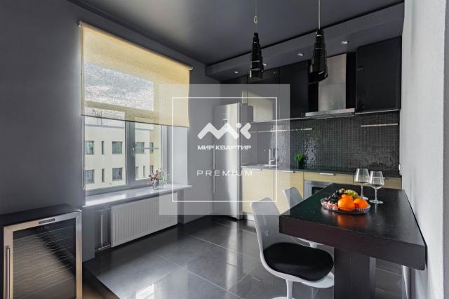 Большая Разночинная ул., 11