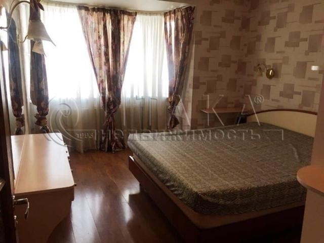 пр-кт. Вознесенский, 37