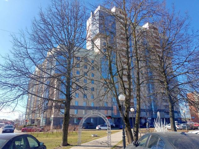 Кировск г., Набережная ул., д 17