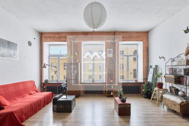 8-я В.О. линия, 45/34