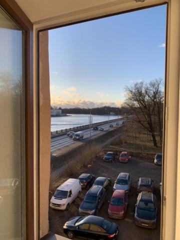 Приморский пр., 6