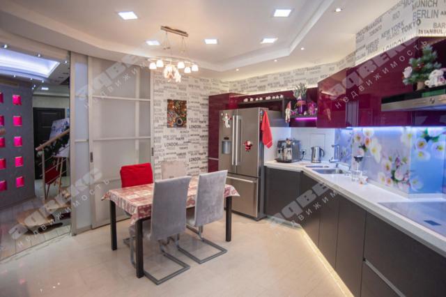 Костылева ул., 18