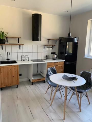 Ленинградская область, Дубровка пос., Советская ул., 36