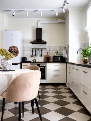 Мебельная ул., 35к2