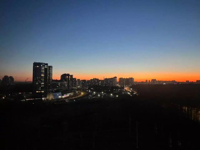 Зеленогорская ул., 7