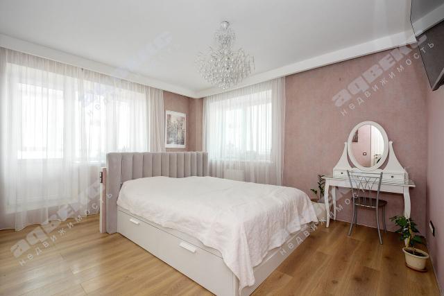 Славы пр., 51