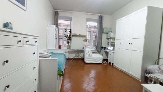 Лахтинская ул., 14