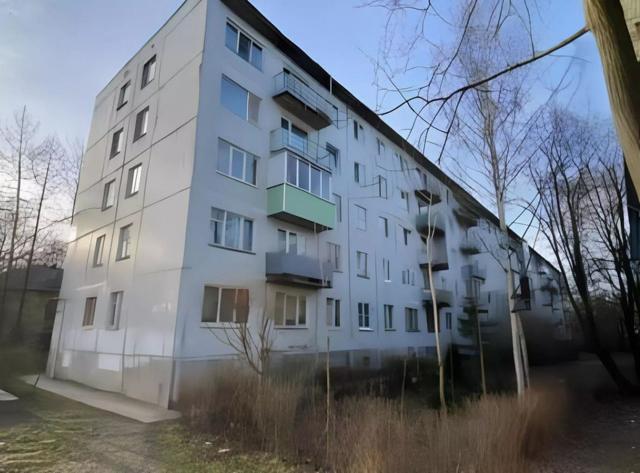 Ленинградская область, Коммунар г., Пионерская ул., 11