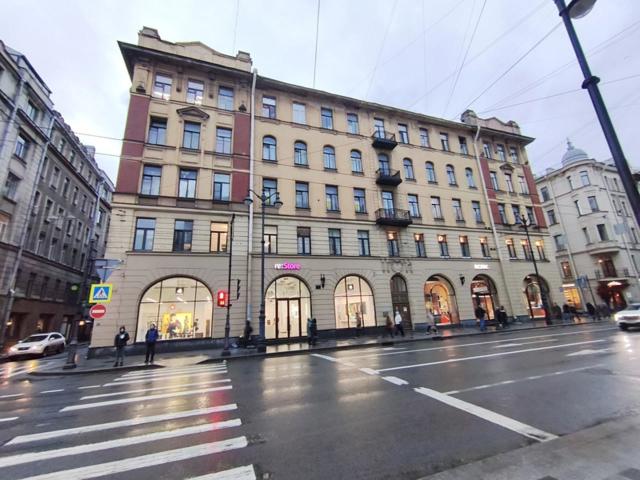 Большой пр. Петроградской стороны, 76-78