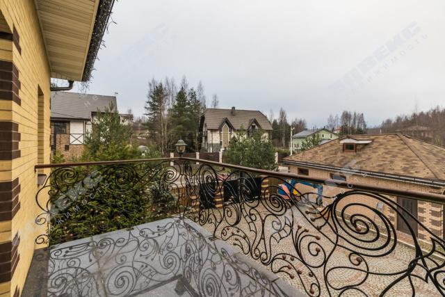 Ленинградская область, Мистолово дер., Главная ул., 18