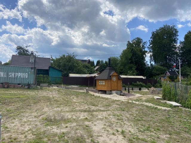 Ленинградская область, Павлово пос., Набережная р Мги ул., 10б