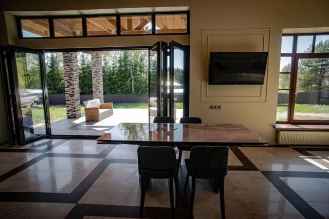 Ленинградская область, Ильичевская территория, 22