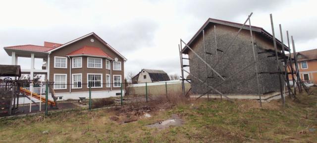 Ленинградская область, Тайцы пос., Карьерная ул., 44 Б