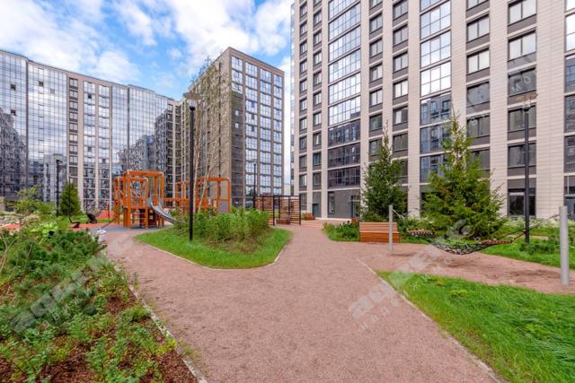 Светлановский пр., 8