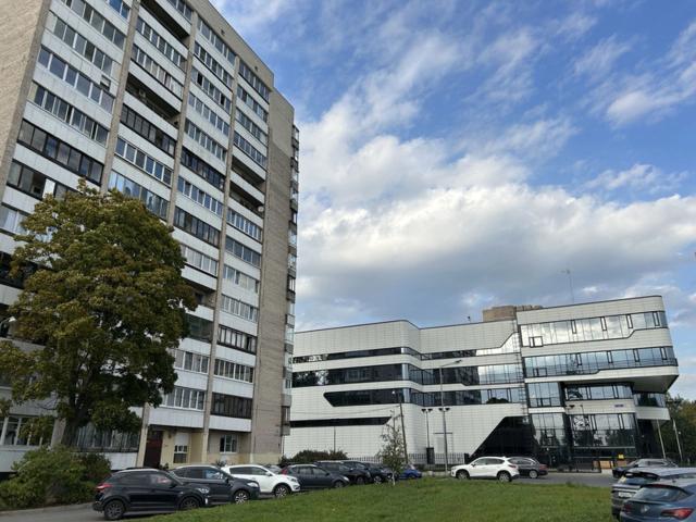 Замшина ул., 25к4