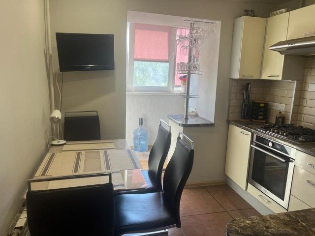 Ломоносов г., Красноармейская ул., д 23