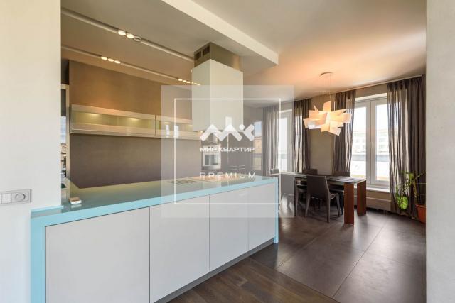 Каменноостровский проспект, 62