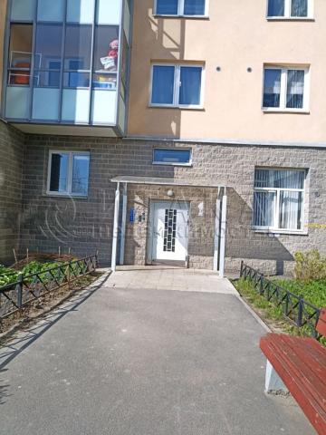 пр-кт. Маршака, 28к1