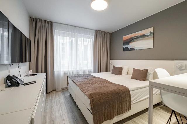 Салова ул., 61