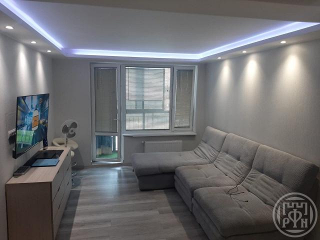 Красное Село г., Первого Мая ул., д 1