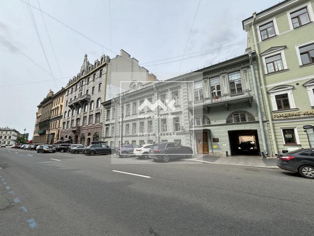 Большая Морская ул., 33