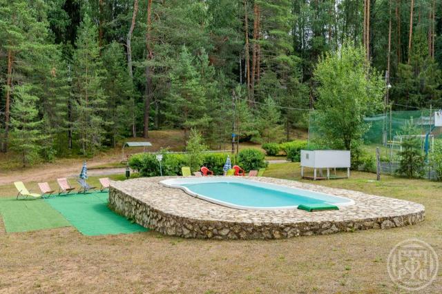 Большие Крупели дер., Турбаза Аннушка тер